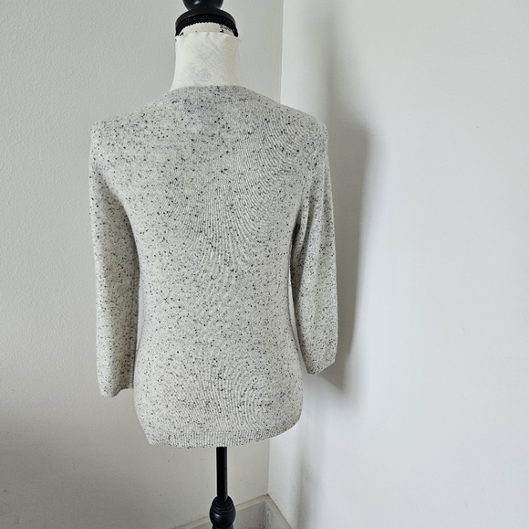 🔥TALBOTS 100% cashmere gray sweater size SX 🔥 - Picture 4 of 8